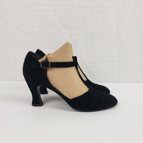 Stuart Weitzman Sz 7 Black TStrap Heels for Neiman Marcus Slits 3" Suede Shoes - Picture 3 of 16